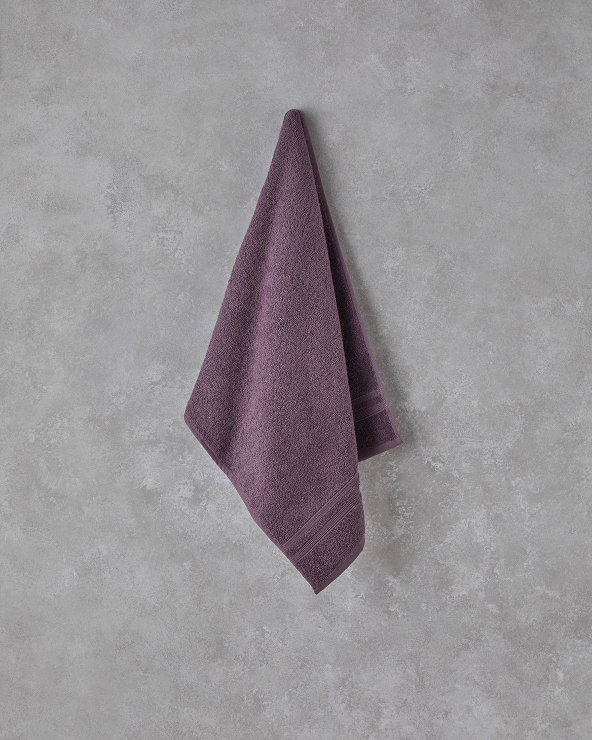 Pure Basic Face Towel 50x90 cm Dark Violet