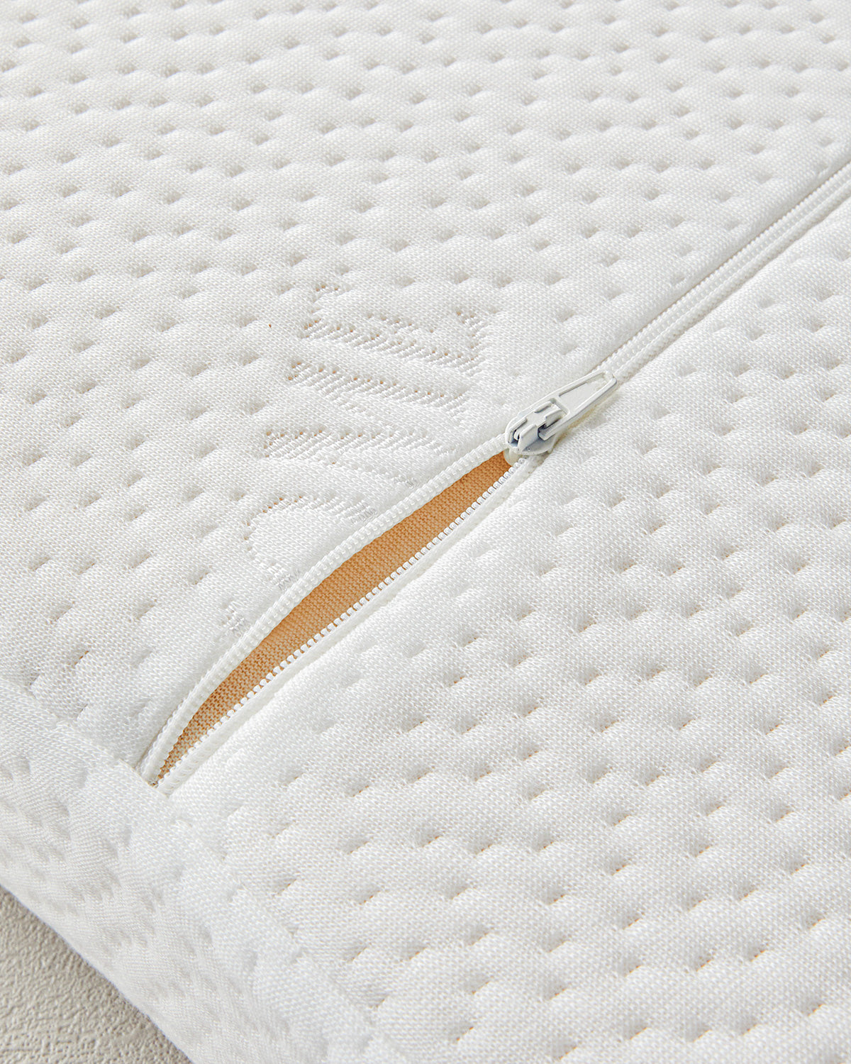 Relax Visco Pillow 55x35x12 cm Ecru (view 4)