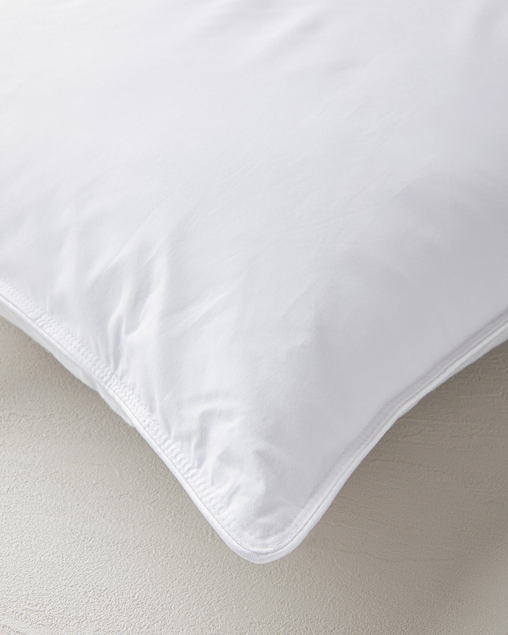 Winter Goose Down Pillow 50x70 cm White (view 2)