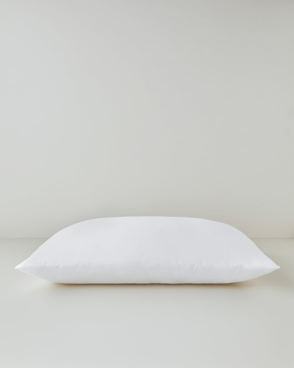Classic Pillow 50x70 cm White (view 3)