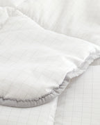 Free Anti-stress Quilt White - Double 195x215 cm (view 2)