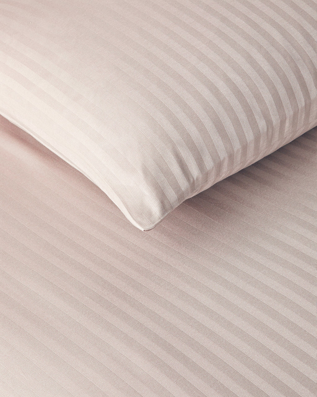Crystal Silky Twill King Size Duvet Cover Set 240x220 cm Pink (view 4)