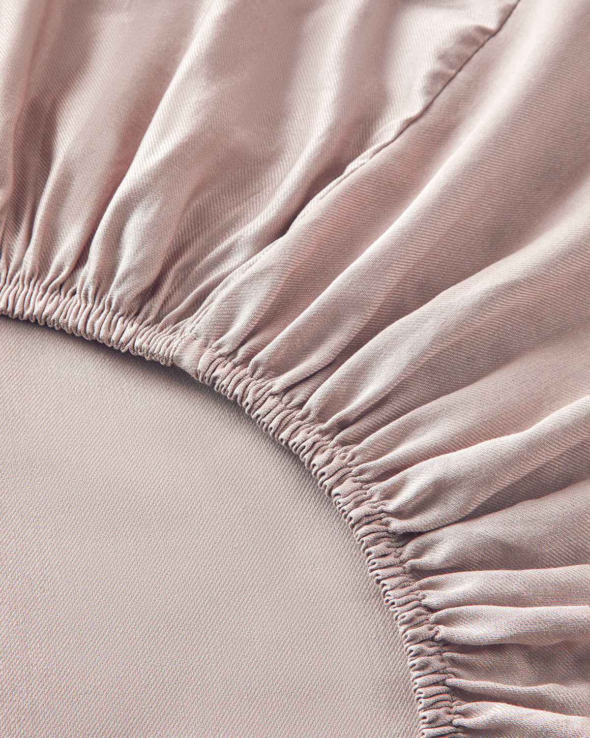 Crystal Silky Twill King Size Duvet Cover Set 240x220 cm Pink (view 6)