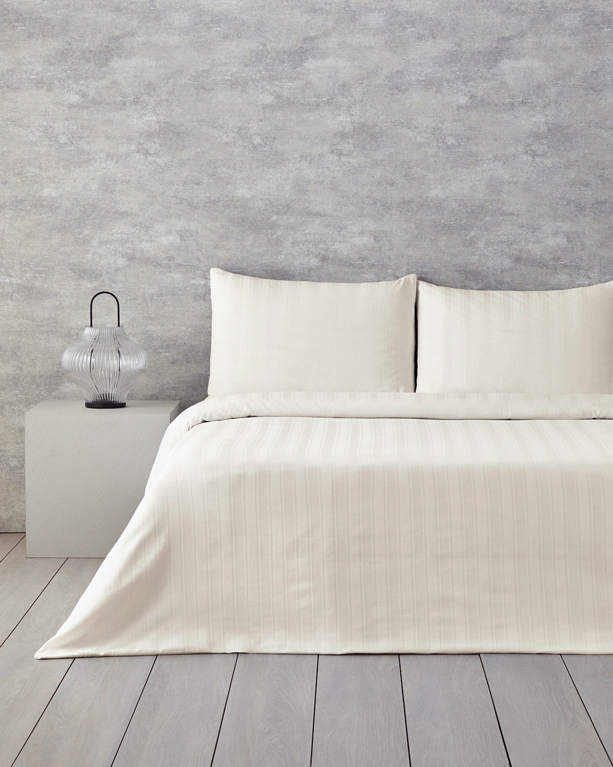Lior Striped Cotton Satin Duvet Cover Set - Ivory & Anthracite - Ivory - Double 200x220 cm