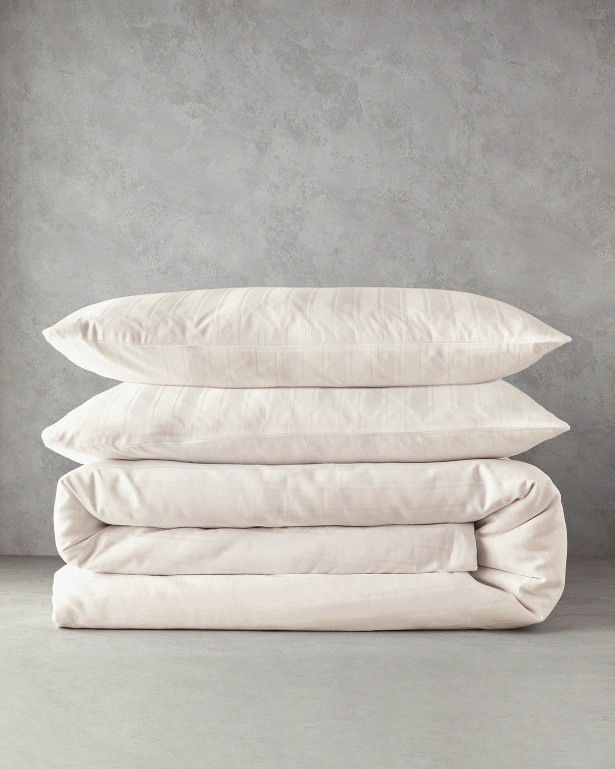 Lior Striped Cotton Satin Duvet Cover Set - Ivory & Anthracite (view 6)
