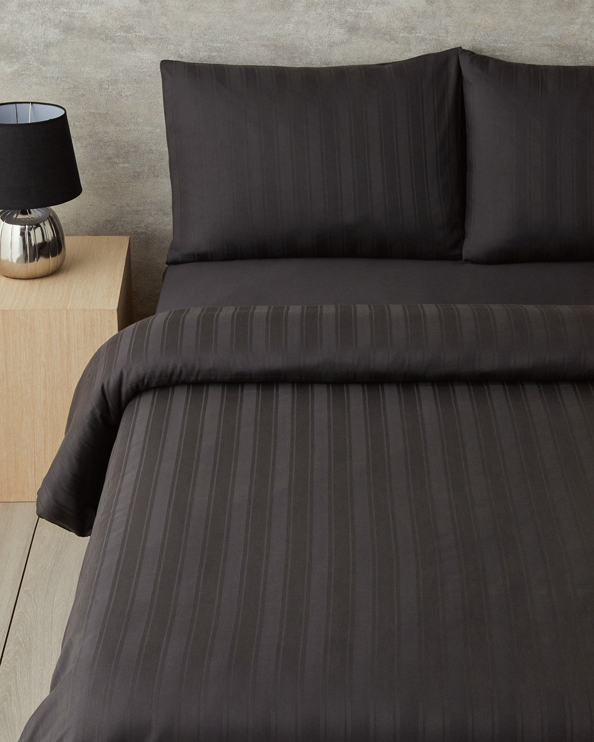 Lior Striped Cotton Satin Duvet Cover Set - Ivory & Anthracite (view 8)