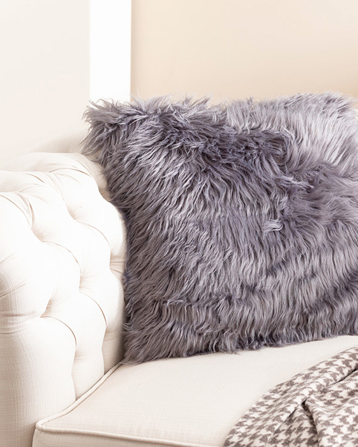 Jade Plush Toss Pillow Cover 45x45 cm (view 4)
