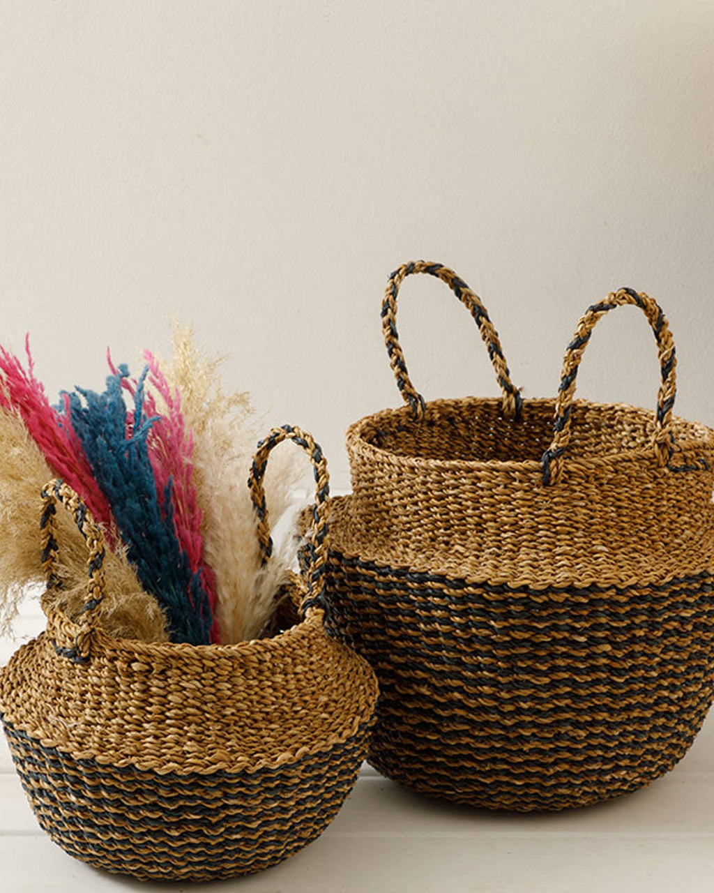 Natural Wicker Basket 23x33x25cm Brown Black (view 4)