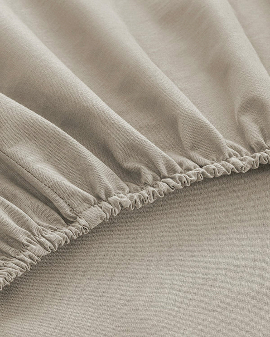 Plain Cotton Fitted Sheet Coffee Foam (view 8)
