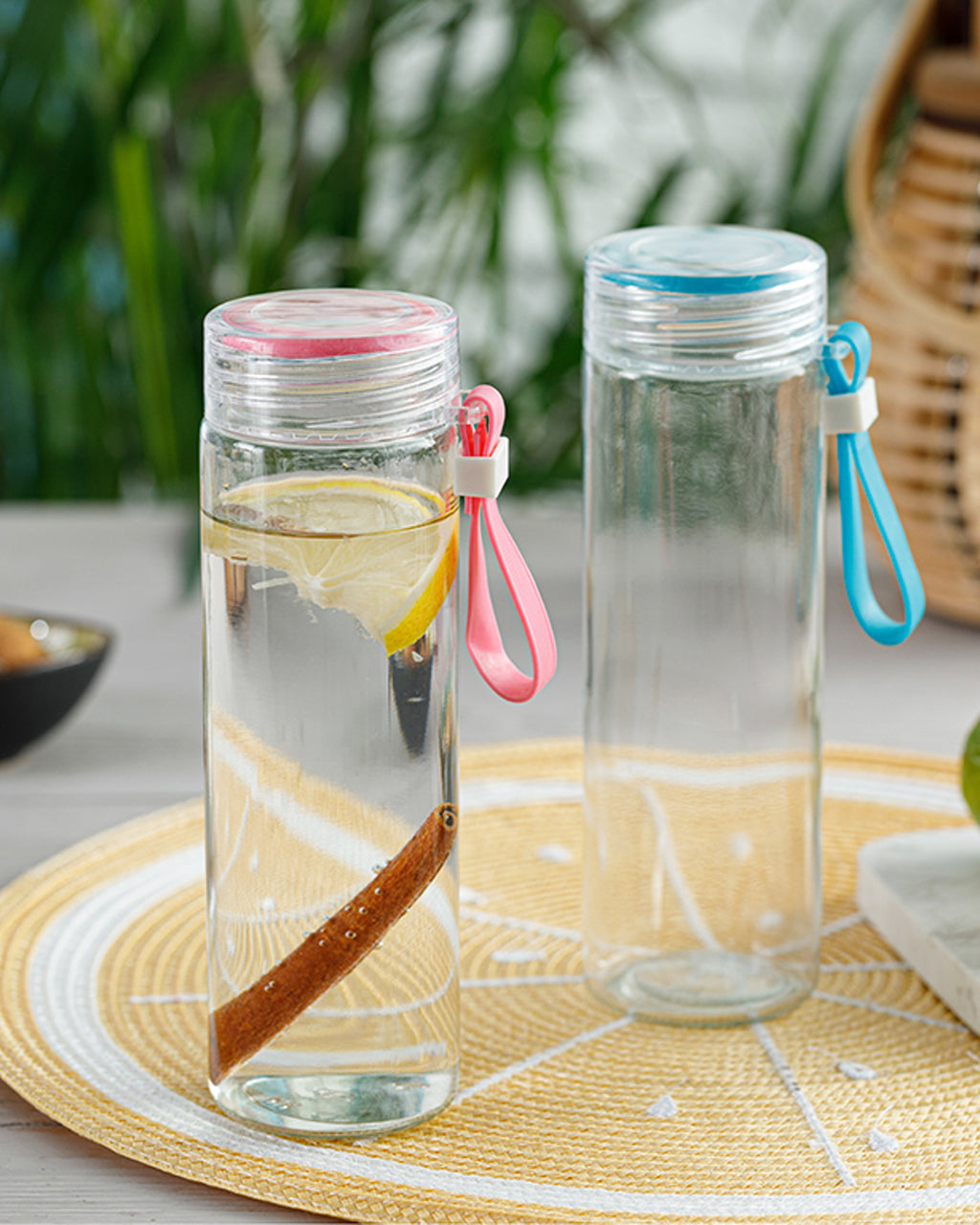 Rita Glass Bottle 400 ml Blue (view 3)