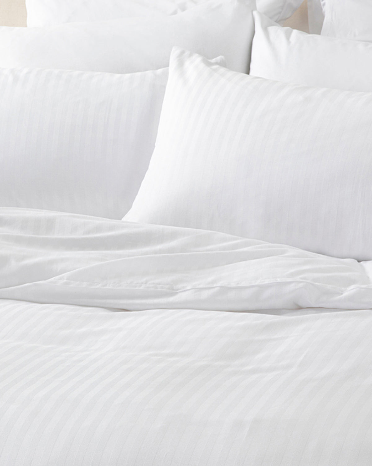 Crystal Silky Twill Super King Duvet Cover Set 260x220 cm (view 5)
