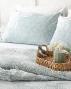 Shabby Rose Crêpe Duvet Cover Set Celadon - King 240x220 cm (view 2)