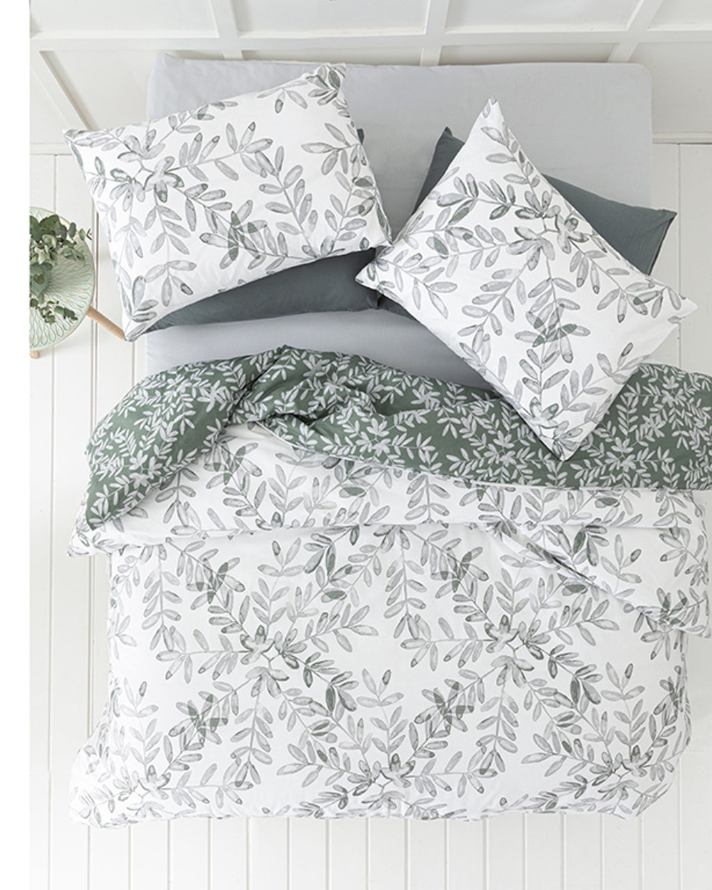 Olive Twig Crêpe Duvet Cover Set Olive Green (view 12)