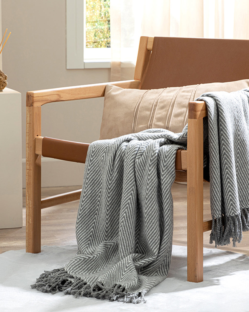Classy Herringbone Scotch TV Blanket 130x170 cm Gray