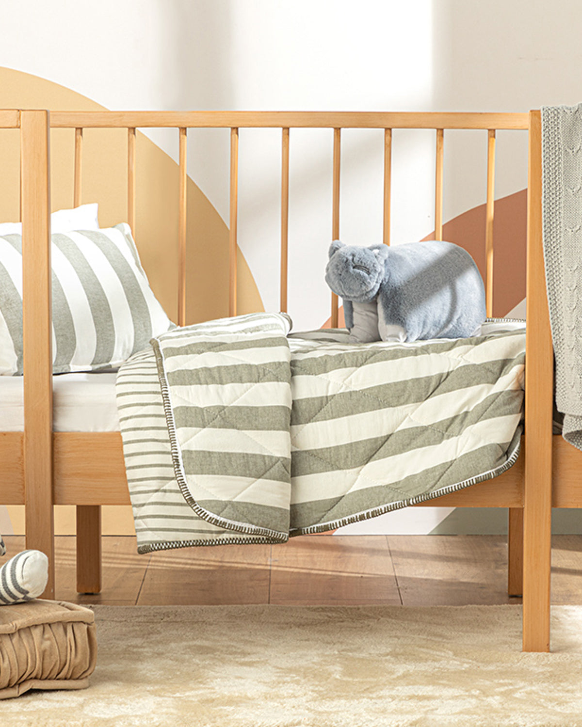 Stripe Cotton Baby Quilt Set 95x145 cm Gray (view 3)