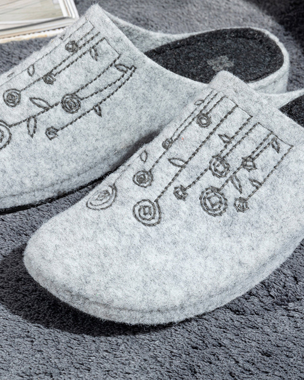 Small Flowers Felt Women House Slippers 37 Anthracite (view 2)