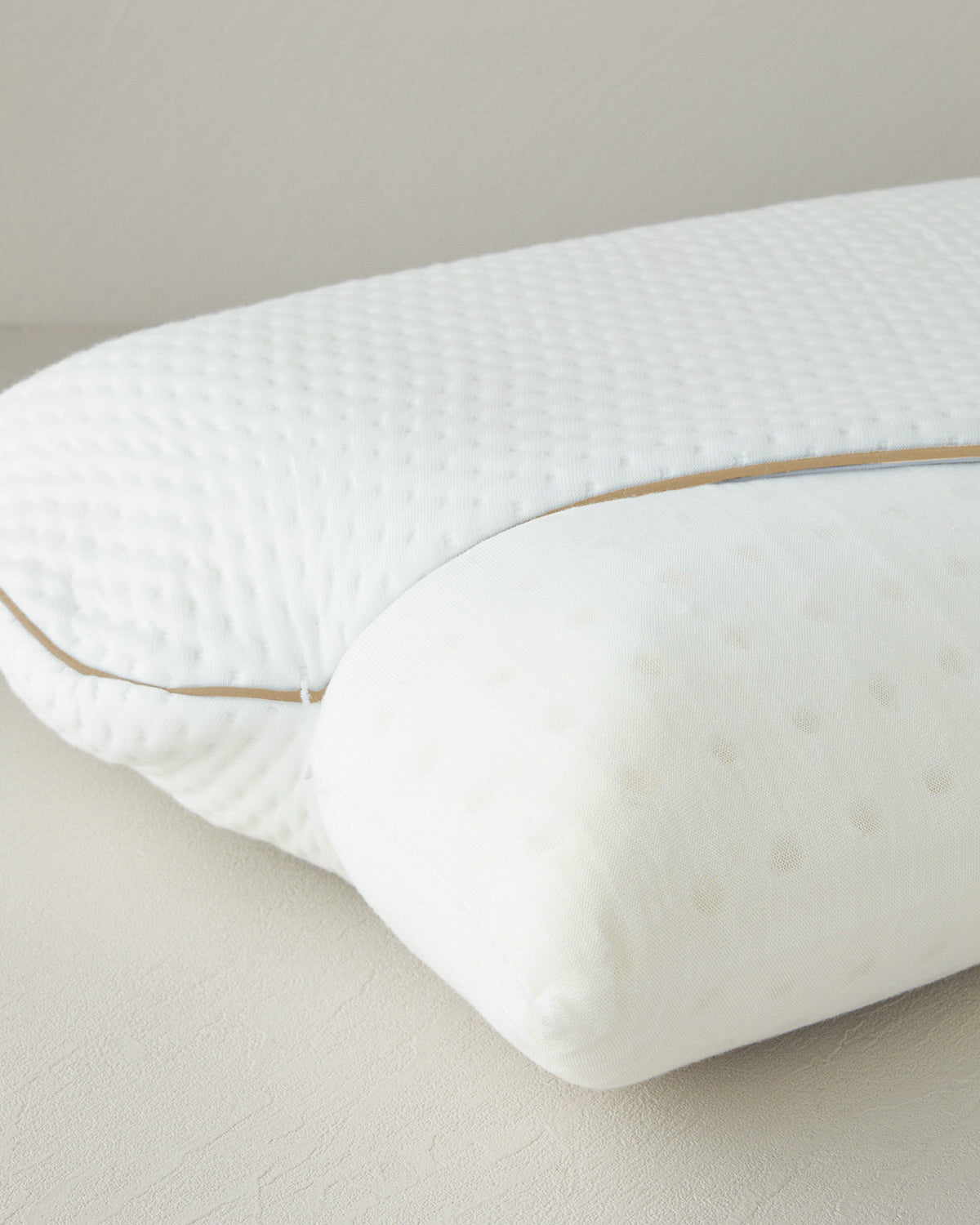 Sensitive Visco Pillow 60x40x16 cm White (view 4)