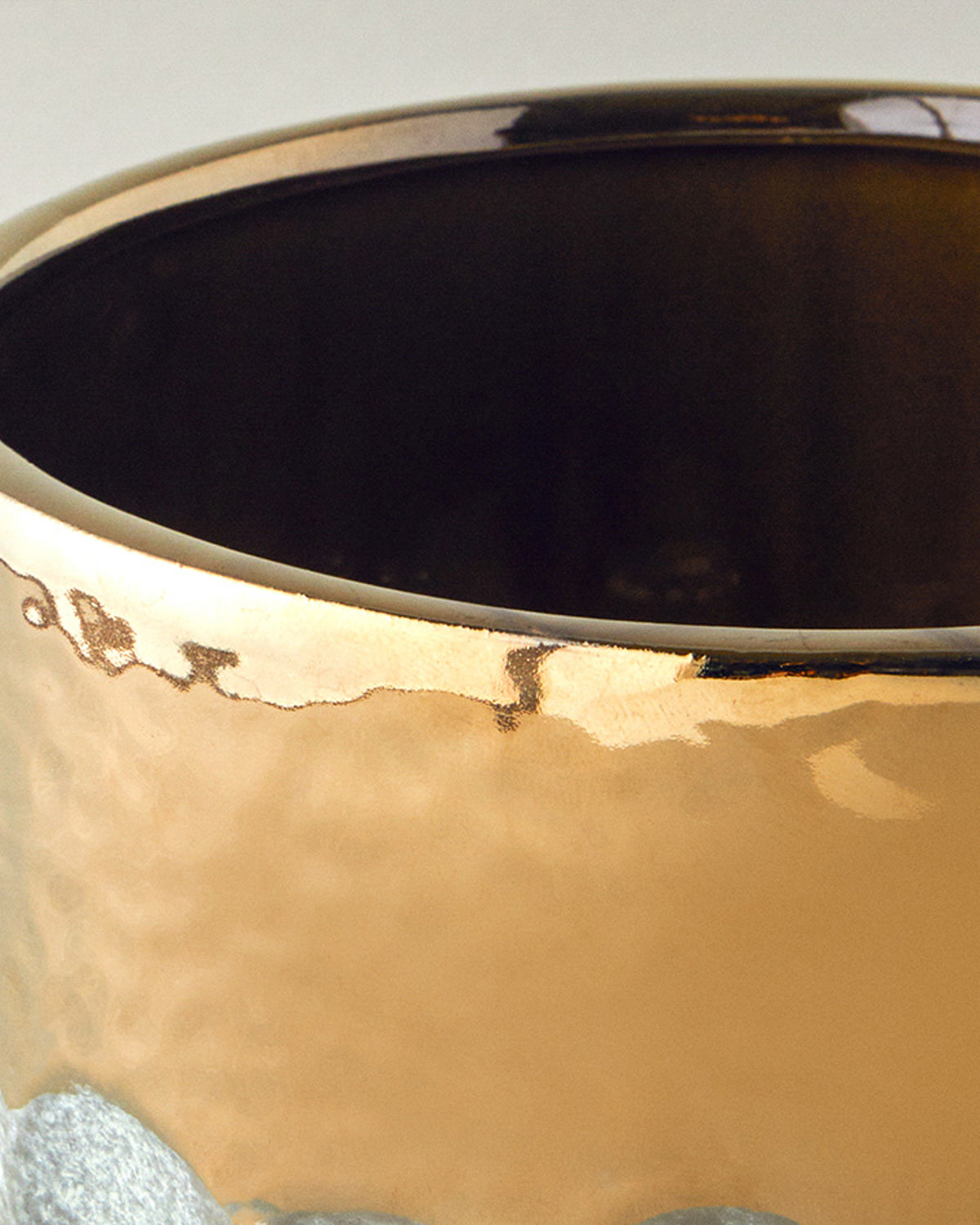 Megan Vase 15x15x14.5 cm Gold (view 3)