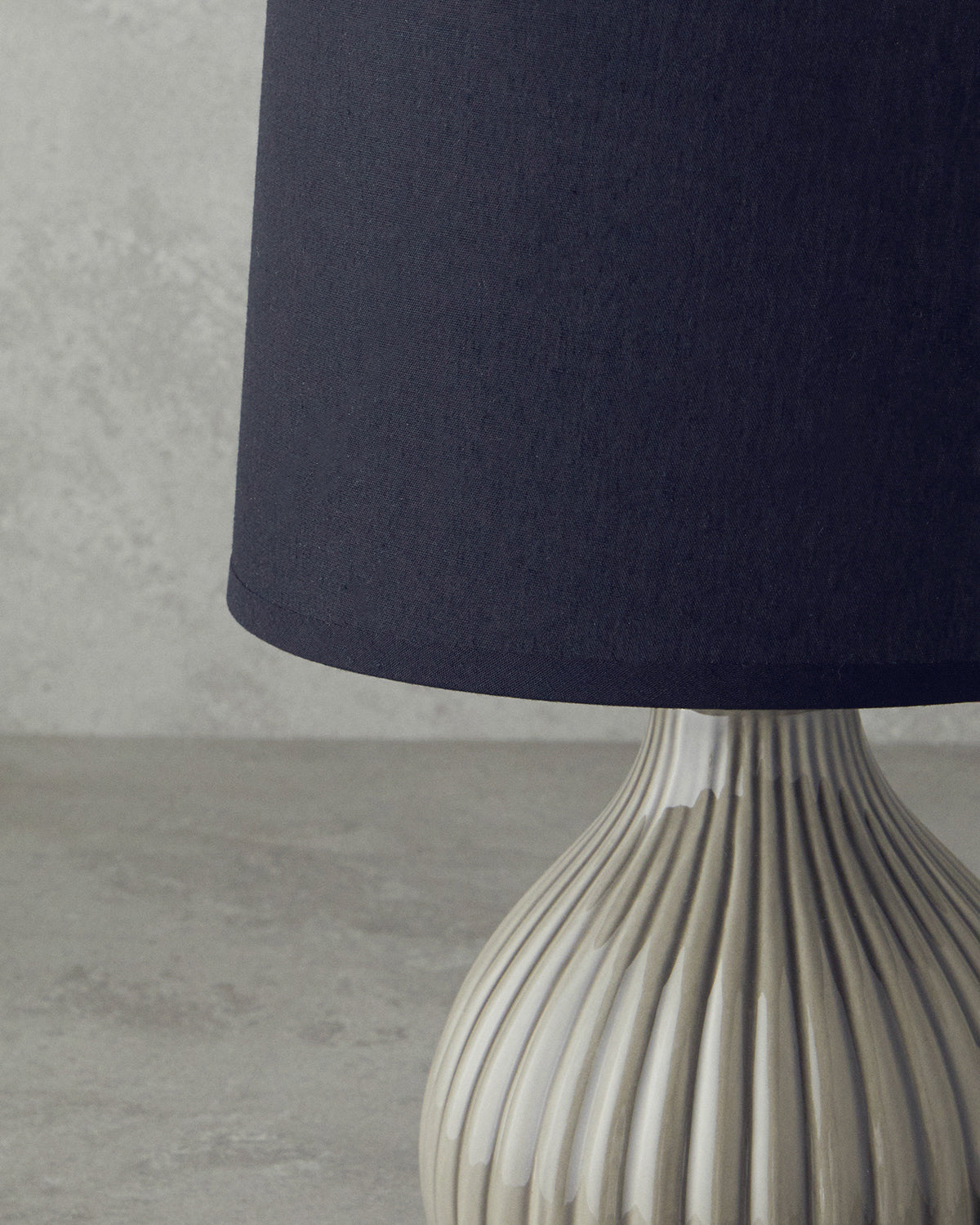 Alvin Table Lamp 20x20x31.5 cm Black - Gray (view 3)