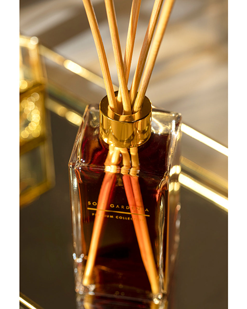 Soft Gardenia Reed Diffuser Gold (view 7)