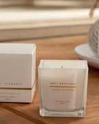 Soft Gardenia Scented Candle 200 g Gold (view 3)