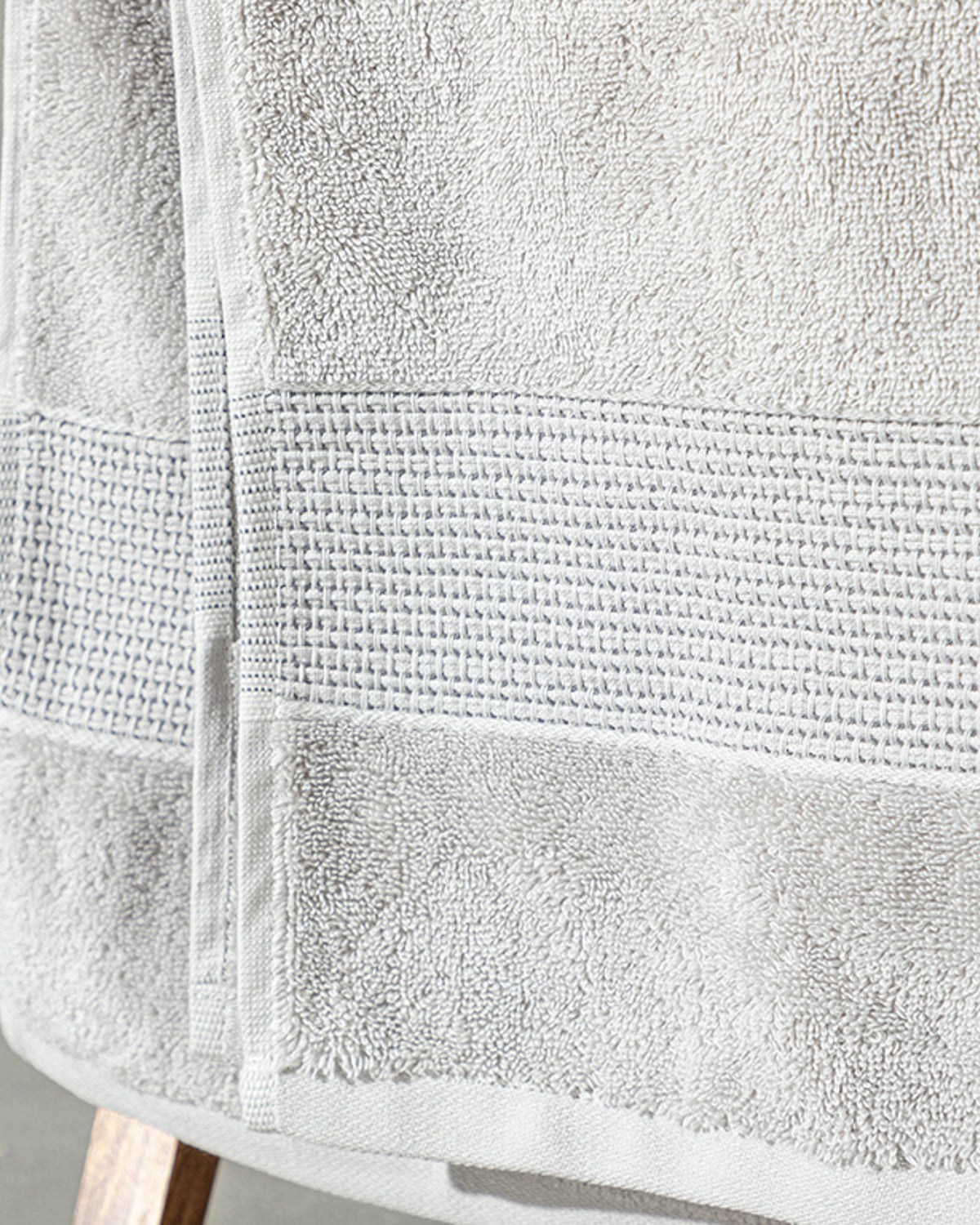 Deluxe Cotton Low Twist Bath Towel 70x140 cm - Anthracite (view 2)