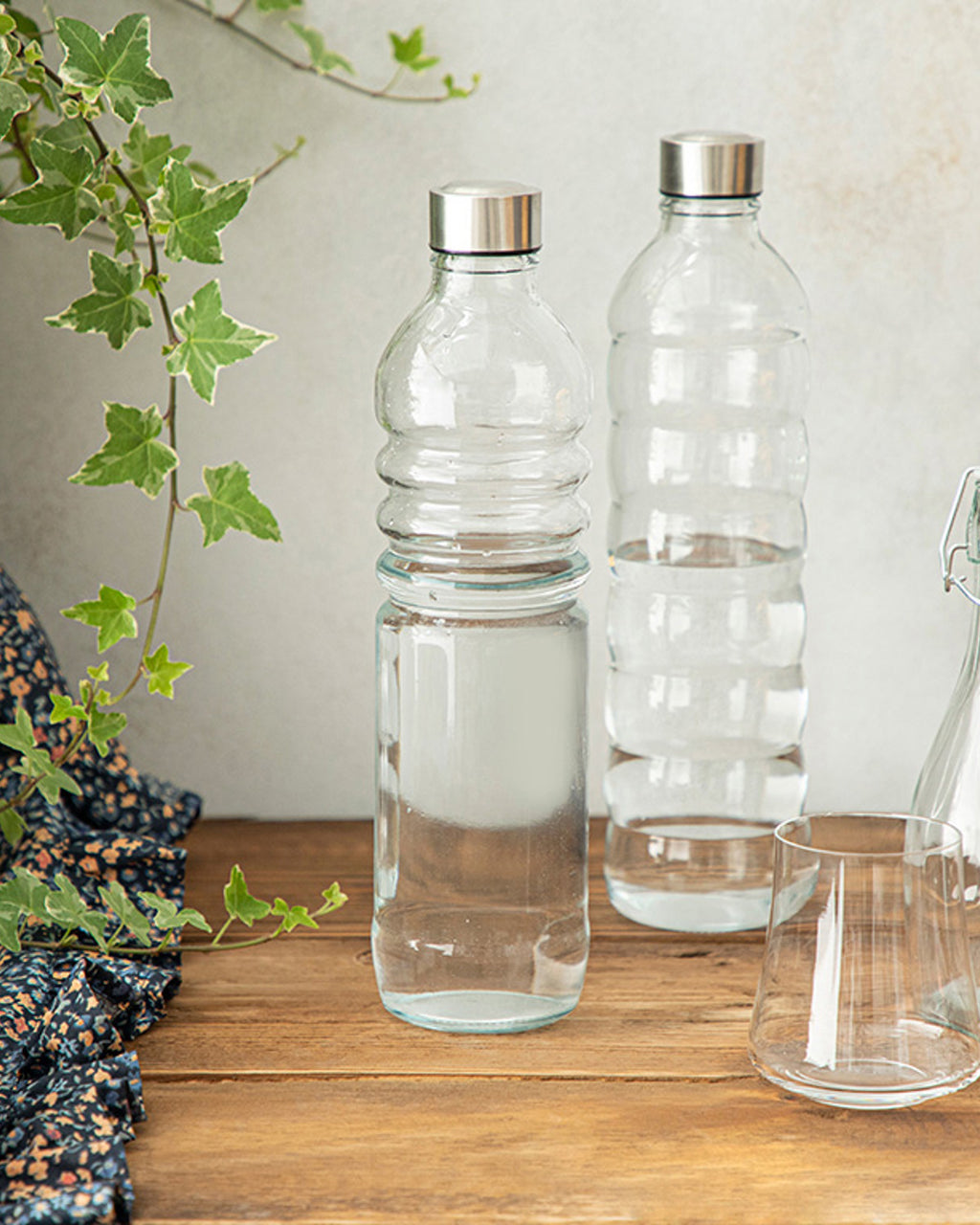 Pearly Glass Bottle 1250 ml Transparent (view 3)