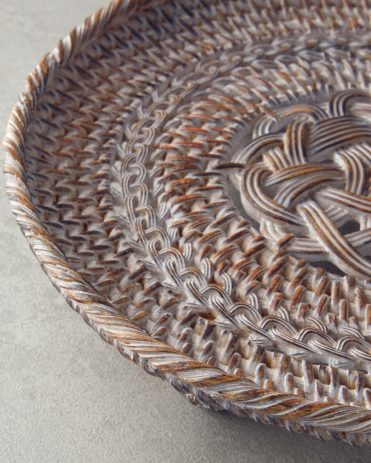 Dorothy Decorative Tray 23.5x23.5x4.5 cm Brown (view 2)