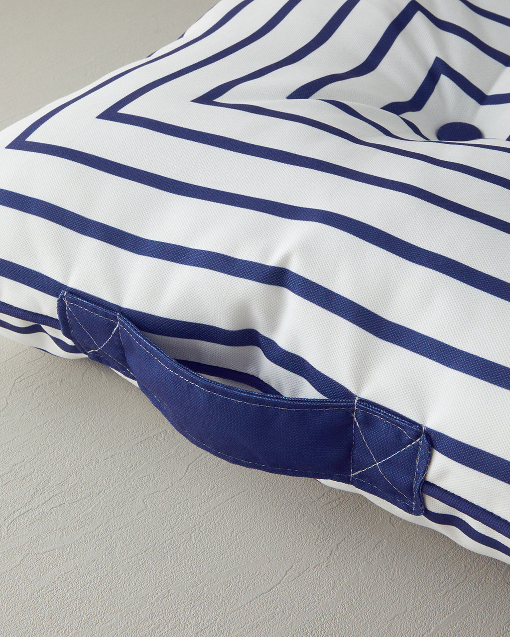 Sea Floor Cushion 60x60 cm White - Indigo (view 2)