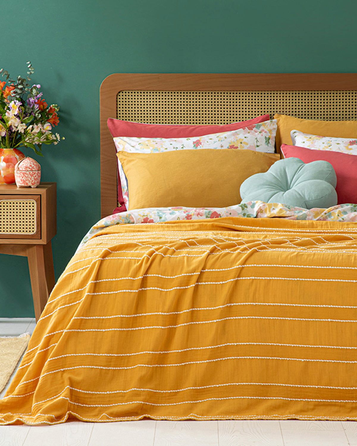 Essence Muslin Bed Spread - Pink & Mustard (view 7)