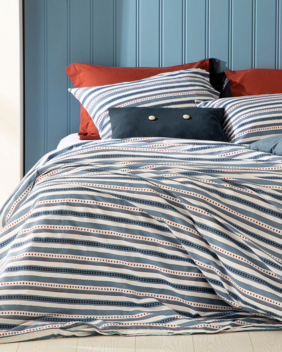 Coastline Cotton King Size Duvet Cover Set 240x220 cm Indigo