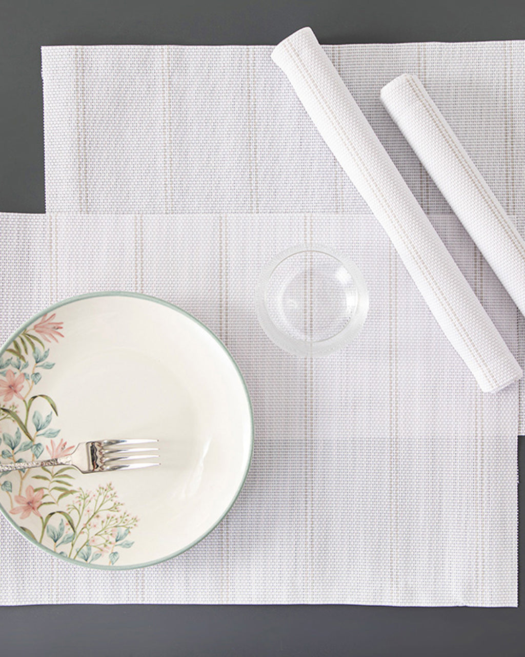 Palasides PVC 4 pcs Table Mat 30x45 cm White