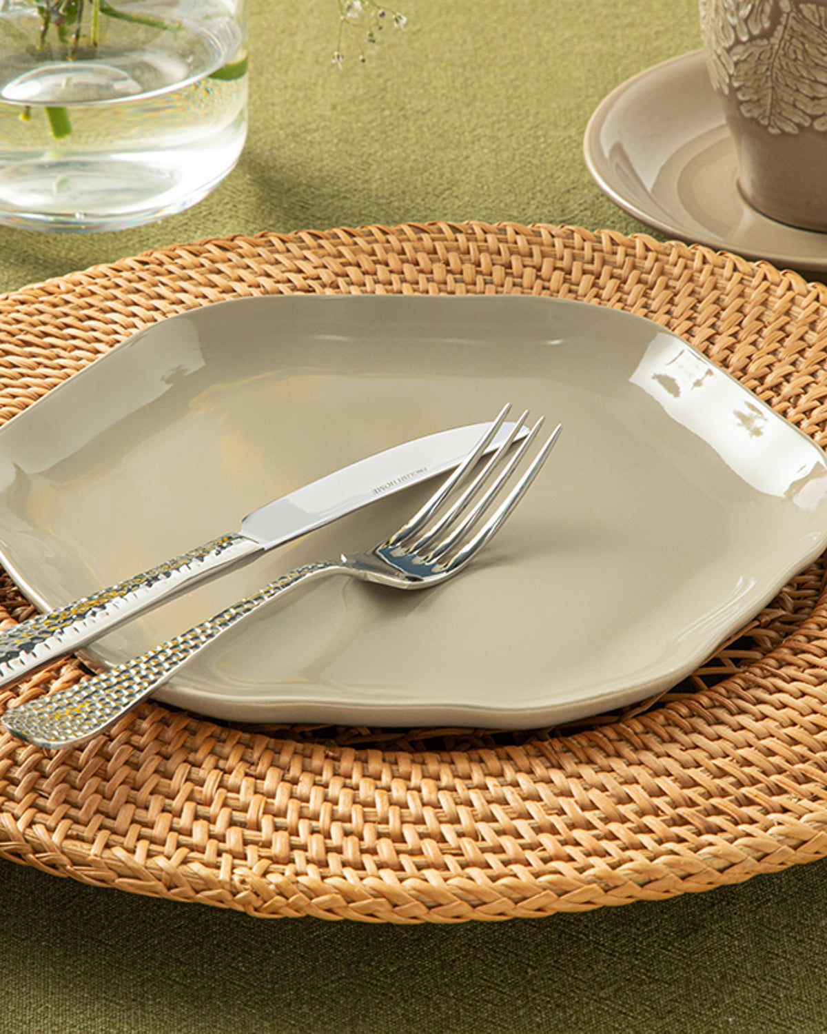 Benitta Ceramic Cake Plate 22 cm Stone Colored (view 2)