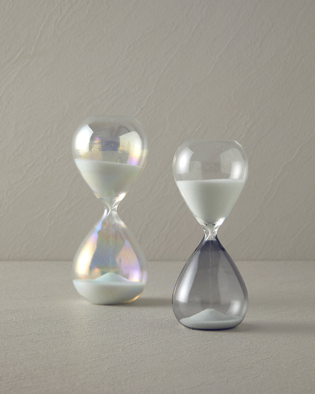 Alvin Glass 15 Min Hourglass 7x7x17.8 cm Smoke (view 3)