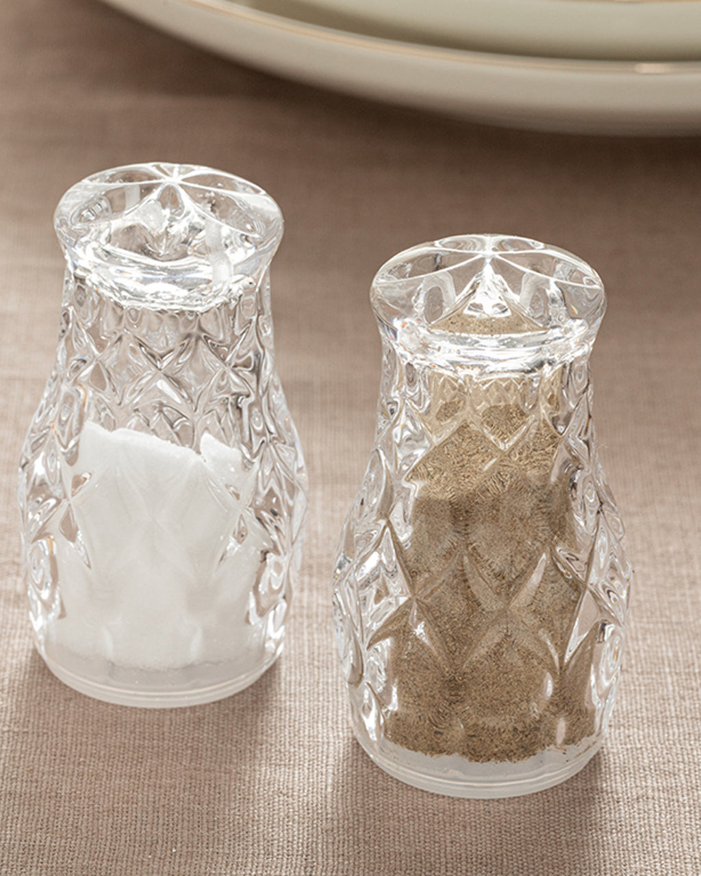 Agate Glass 2 pcs Salt and Pepper Shaker 4.7x8.2 cm Transparent (view 2)