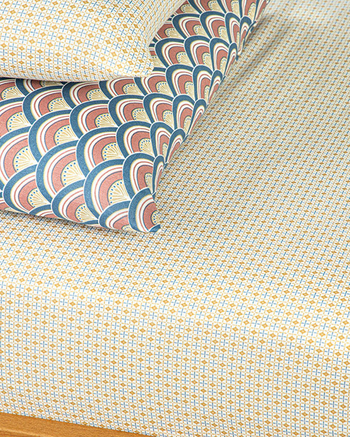 Spectrum Easy Iron Double Size Flat Sheet 240x260 cm Mustard (view 2)