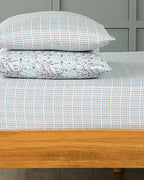 Trellis Easy Iron Double Size Flat Sheet 240x260 cm Blue - Cinnamon