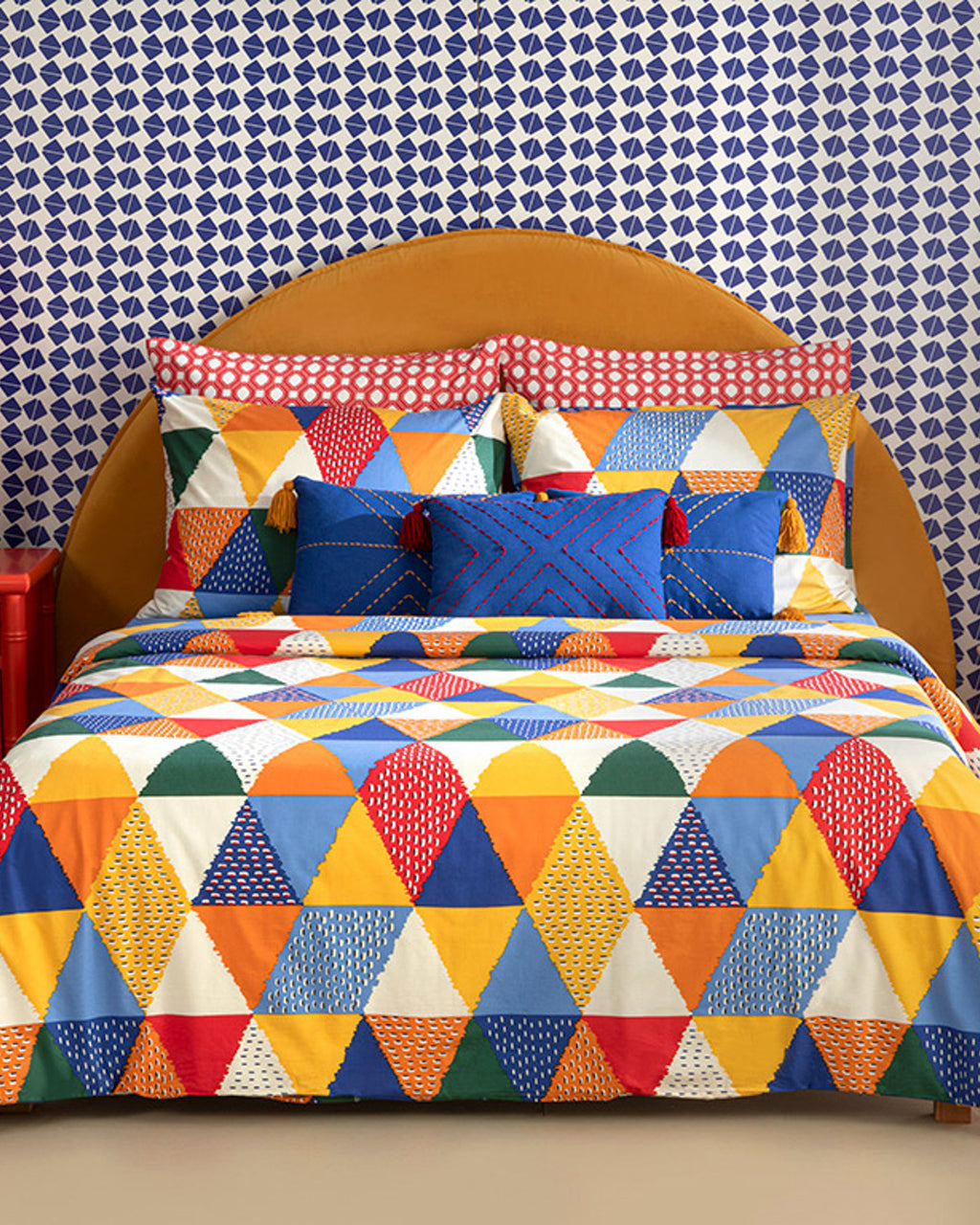 Triangles Cotton Double Size Duvet Cover Set 200x220 cm Yellow - Orange