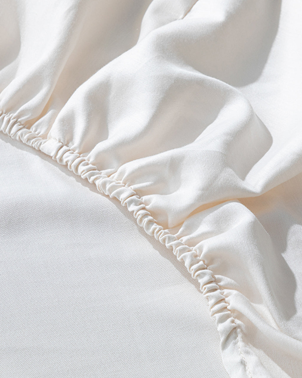 Listra Striped Cotton Satin Duvet Cover Set (view 5)