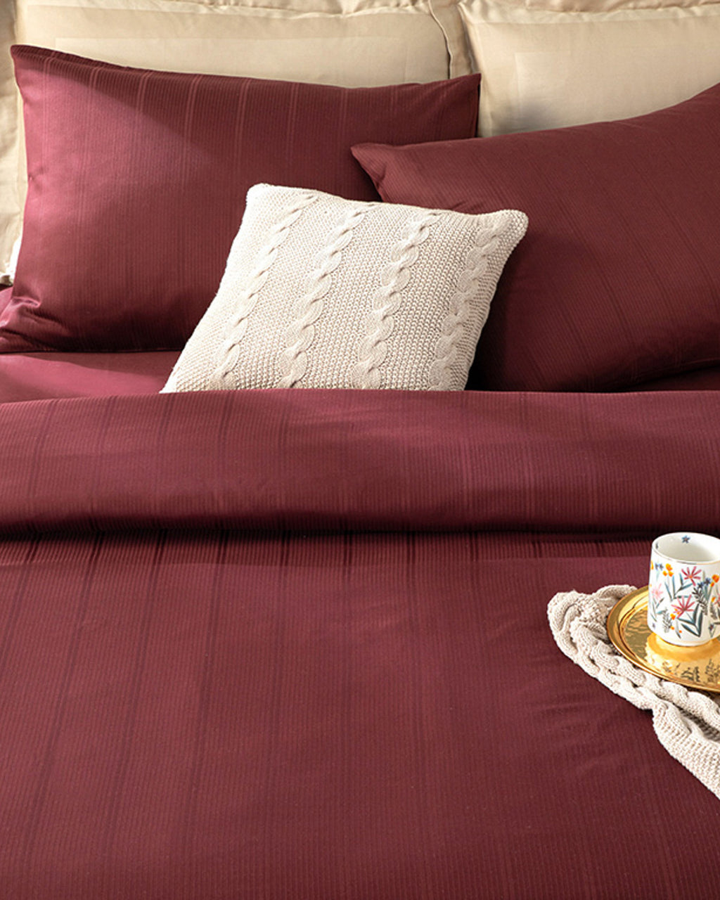 Listra Striped Cotton Satin Duvet Cover Set (view 8)