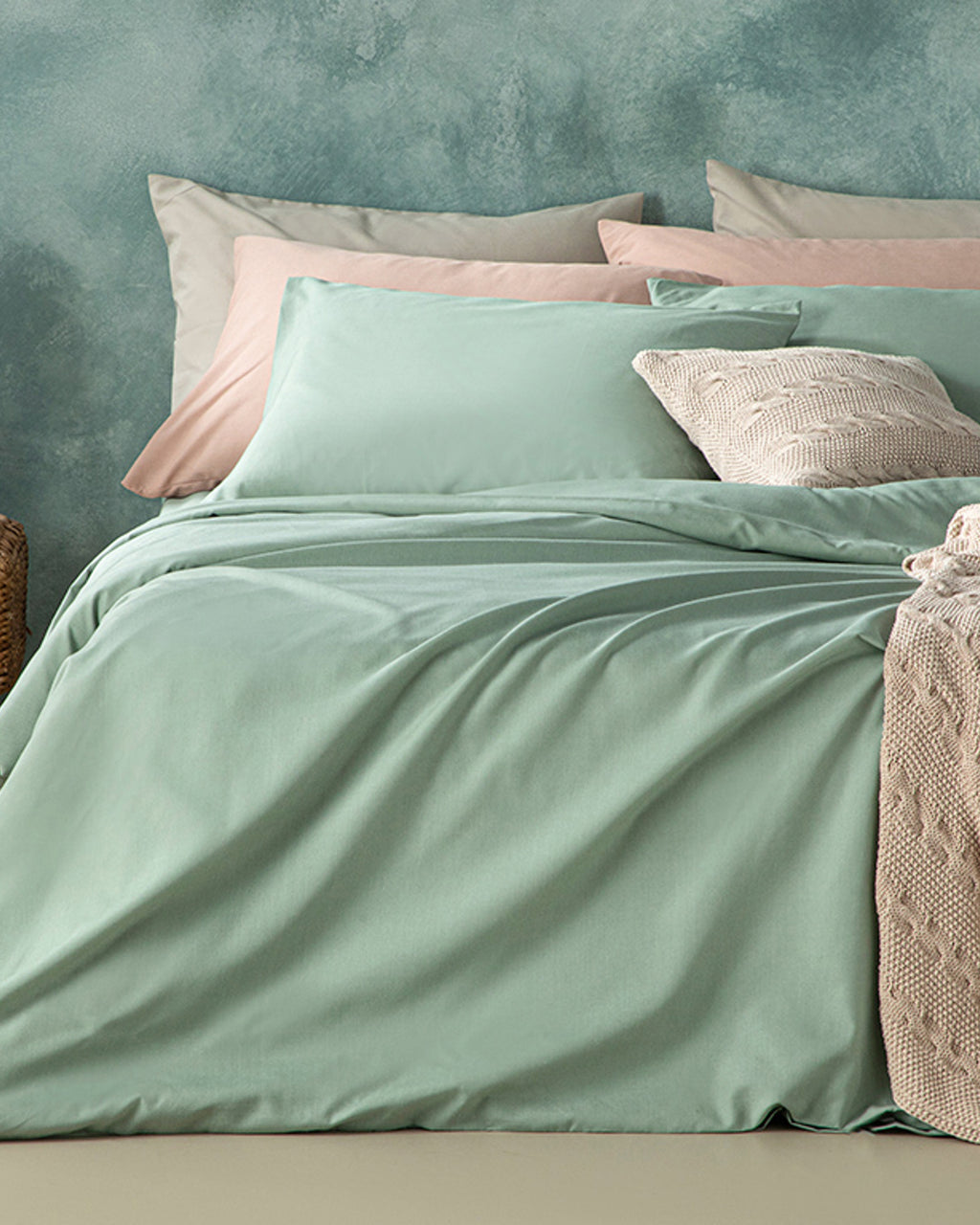 Novella Premium Soft Cotton Duvet Cover Set (view 6)