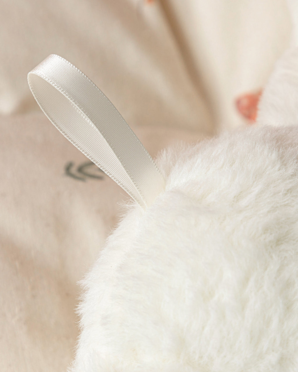 Bunny Plush Hot Water Bottle 750 ml Ecru (view 3)