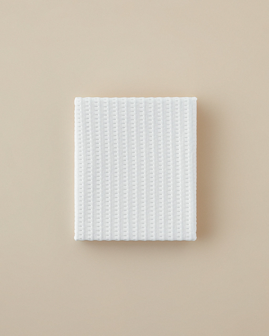 Deluxe 3D Waterproof Baby Mattress Protector 70x140 cm White (view 2)