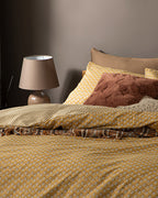 Palm Crêpe Double Size Duvet Cover Set 200x220 cm Mustard (view 3)