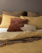 Palm Crêpe Double Size Duvet Cover Set 200x220 cm Mustard (view 4)