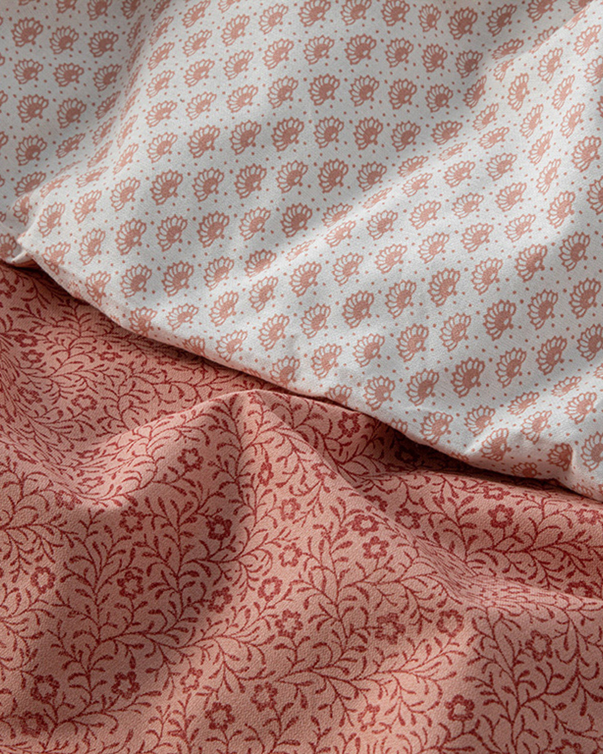 Daisy Bouquet Green Crêpe Double Size Duvet Cover Set-Flat Sheet 200x220 cm Pink (view 5)