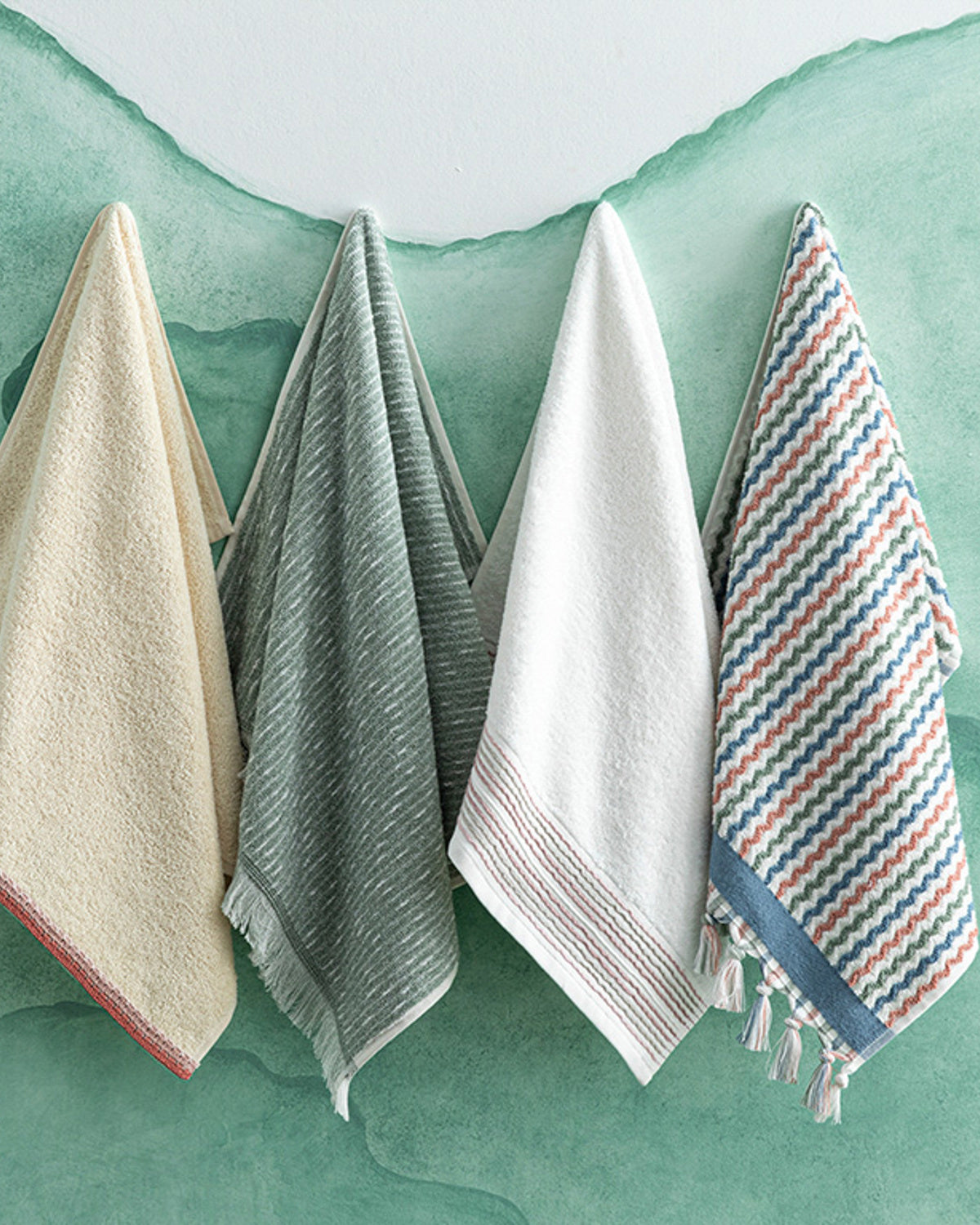 Hybrid Cotton Fringed Face Towel 50x70 cm Ecru - Green (view 3)