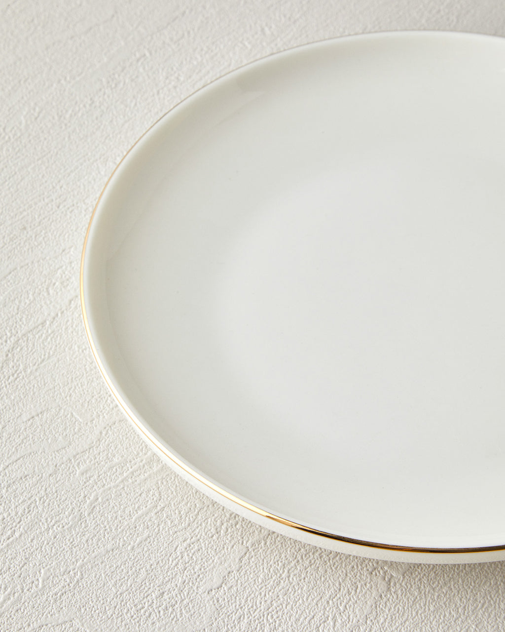Torino Porcelain Table Set (view 14)