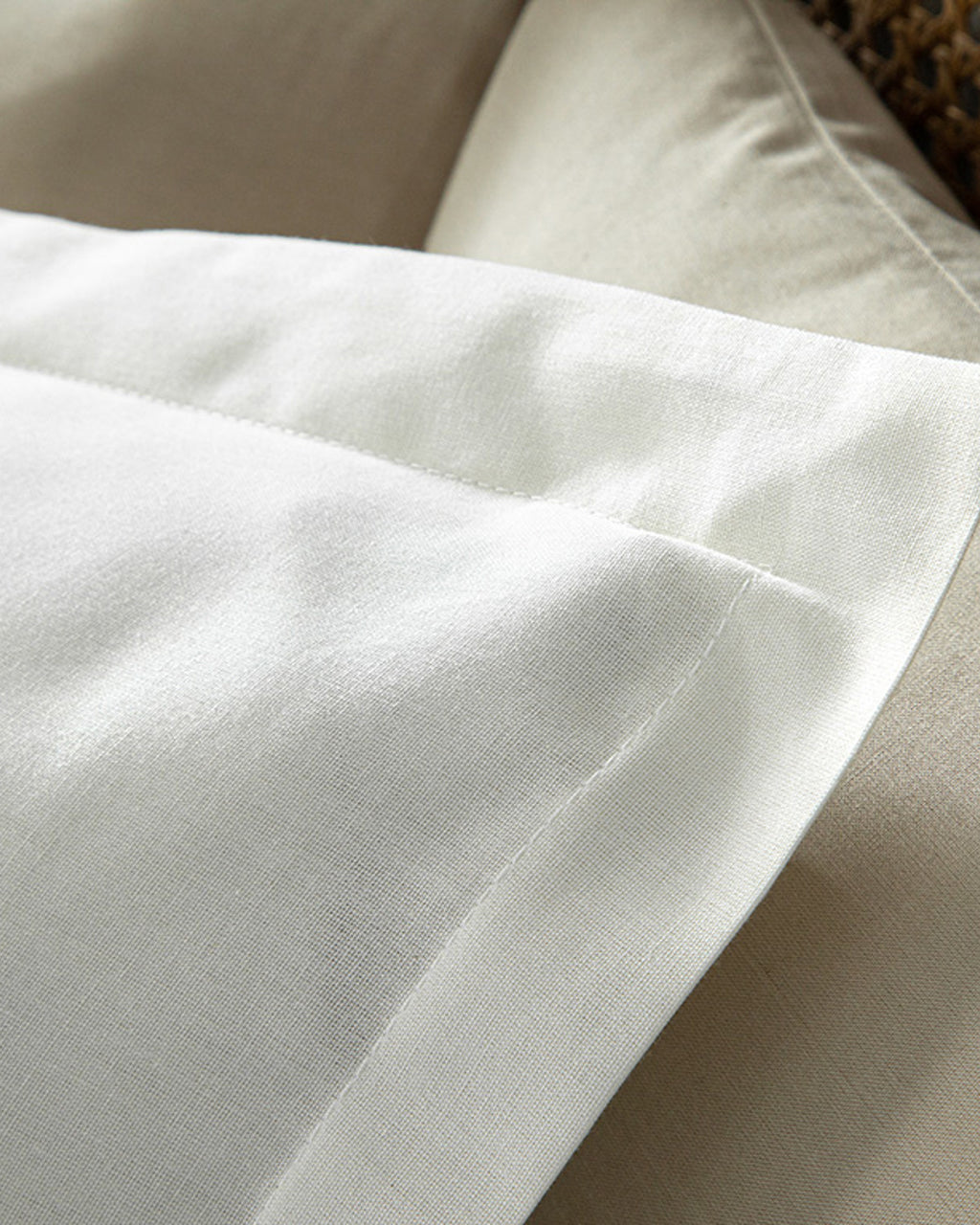 Grand Shiny with Yarn Dyed King Size Duvet Cover Set 240x220 cm Bronze (view 5)