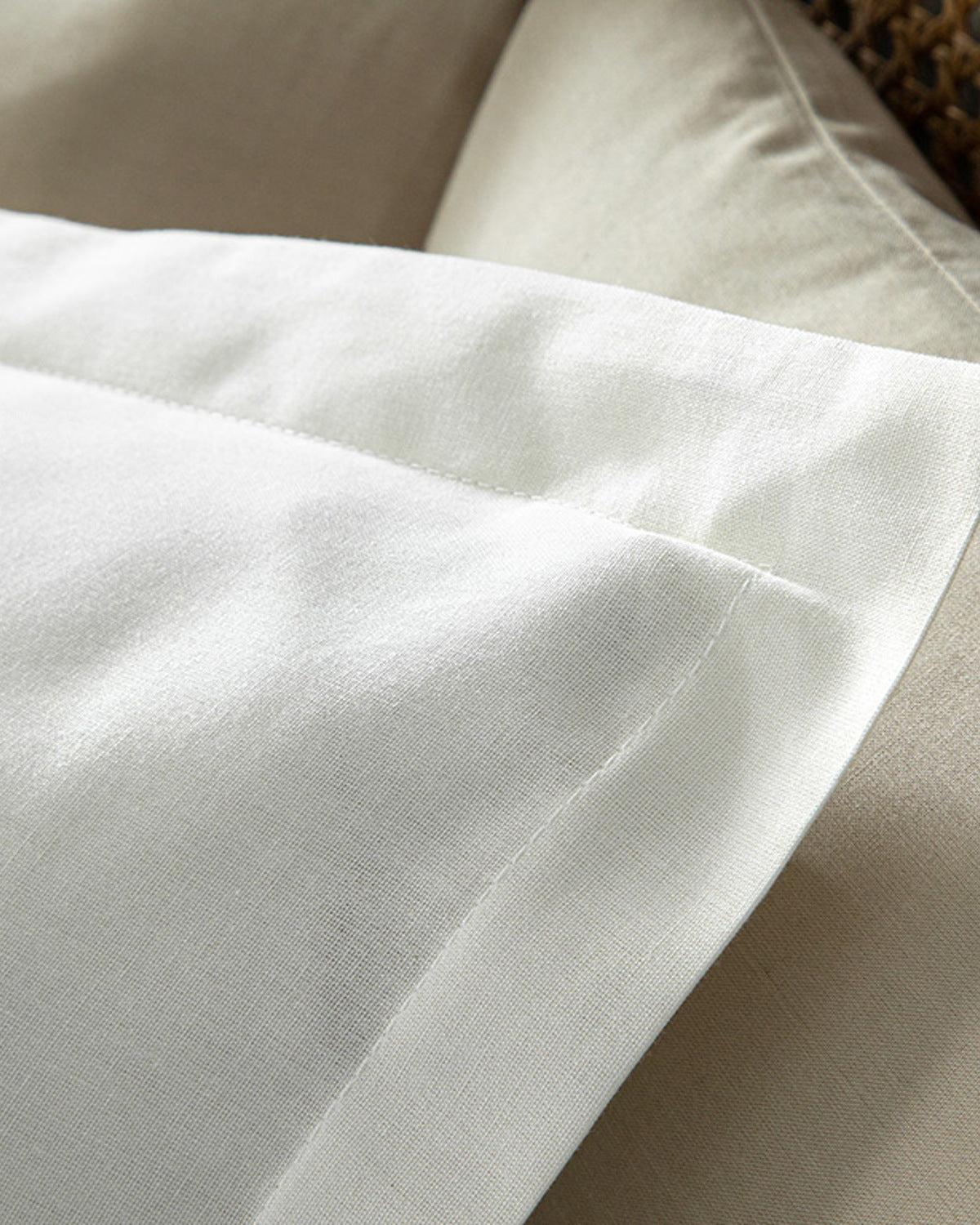 Grand Shiny with Yarn Dyed King Size Duvet Cover Set 240x220 cm Bronze (view 5)